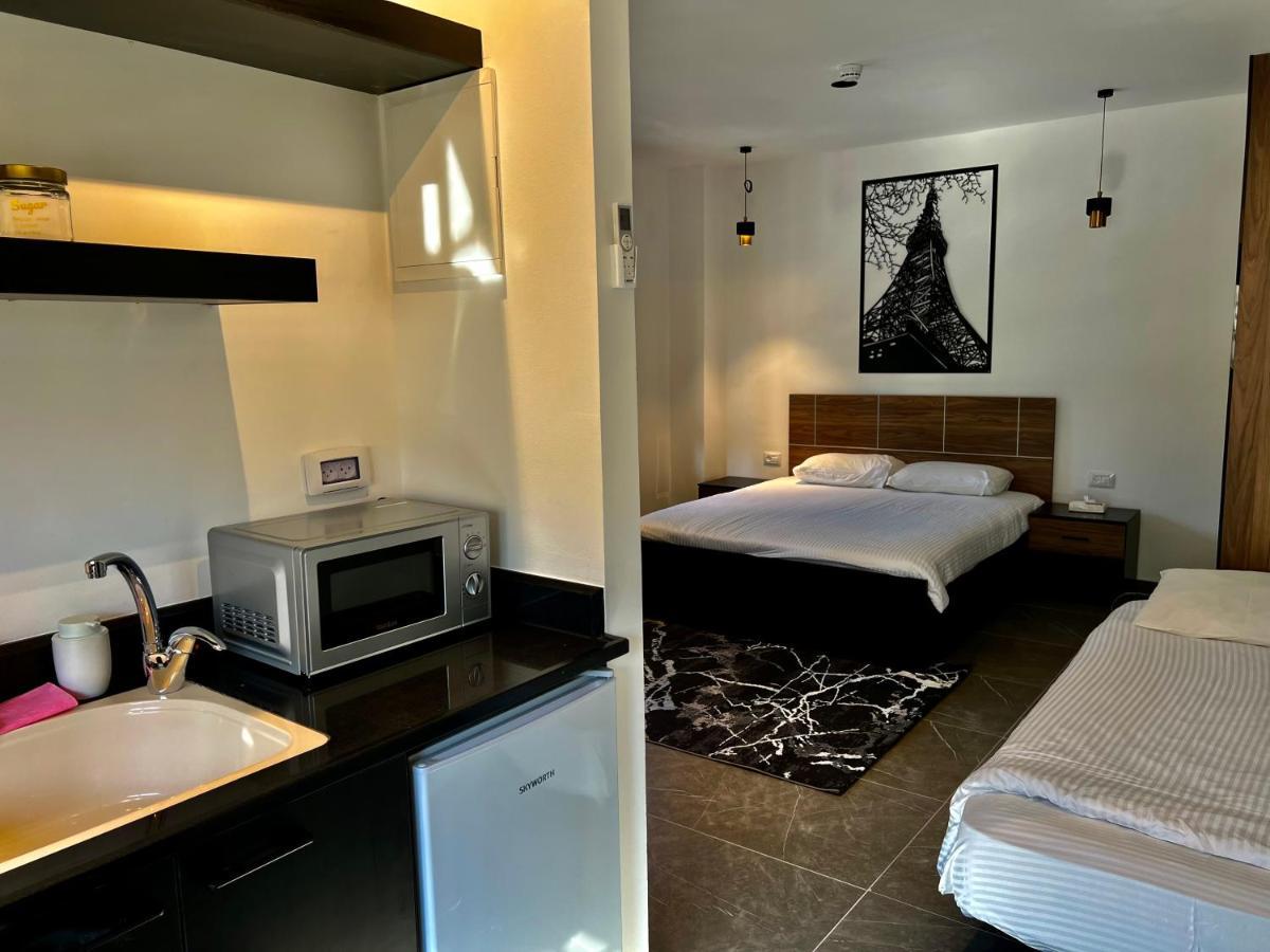 Zozo Guesthouse Назарет Экстерьер фото