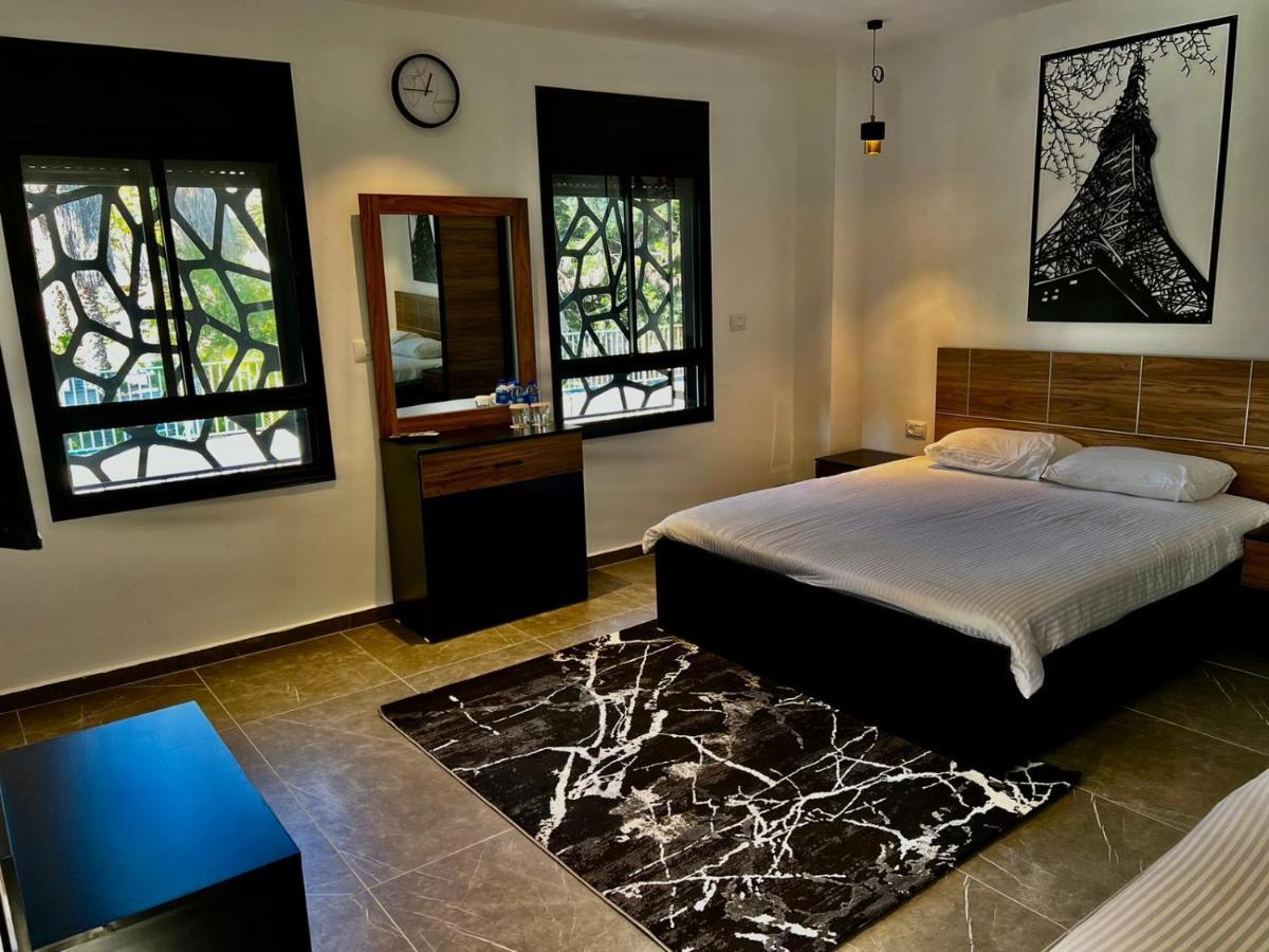 Zozo Guesthouse Назарет Экстерьер фото